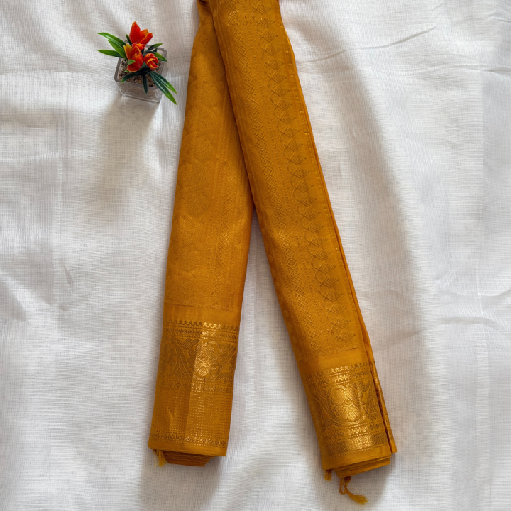 Gadwal Silk-Cotton Temple Border Saree